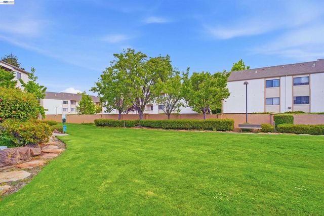 39078 Guardino Dr 208, Fremont, CA 94538