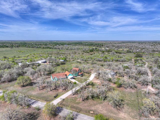 353 Jackson, Kingsbury, TX 78638