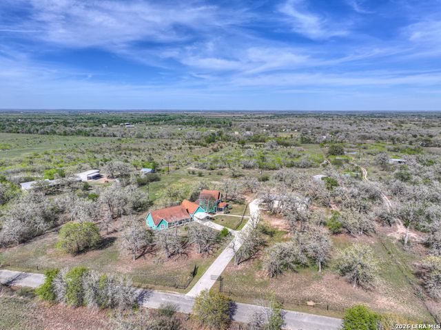 353 Jackson, Kingsbury, TX 78638