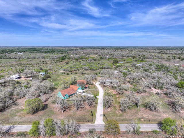 353 Jackson, Kingsbury, TX 78638