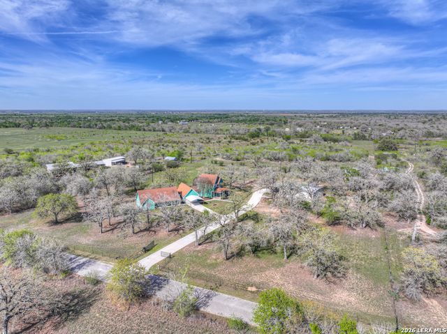 353 Jackson, Kingsbury, TX 78638
