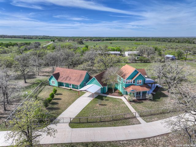 353 Jackson, Kingsbury, TX 78638