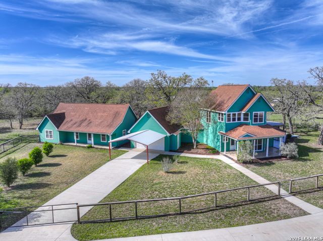 353 Jackson, Kingsbury, TX 78638