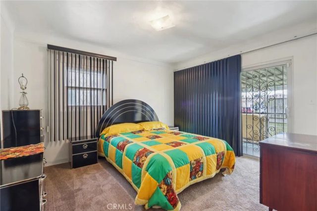 1961 W 84th, Los Angeles, CA 90047