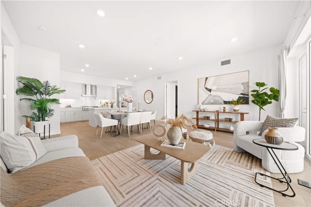 2510 Rivington, Irvine, CA 92612