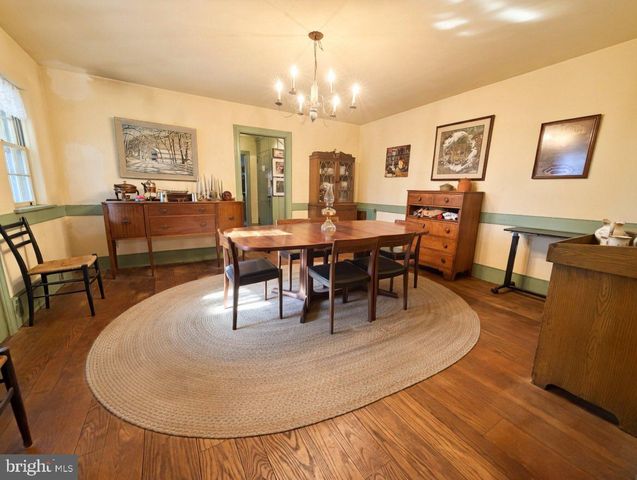 1258 JAINE LN, Chester Springs, PA 19425