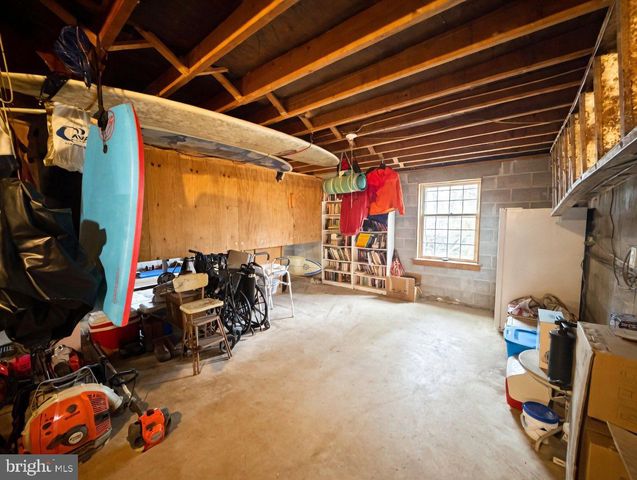 1258 JAINE LN, Chester Springs, PA 19425