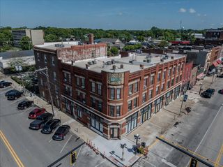 2 N Main Street, Winchester, KY 40391