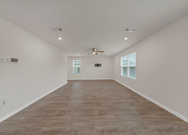 925 Merganser Way, Crestview, FL 32539