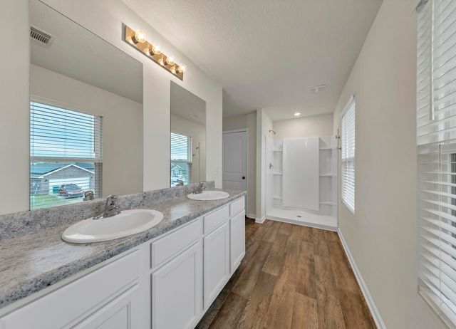 925 Merganser Way, Crestview, FL 32539