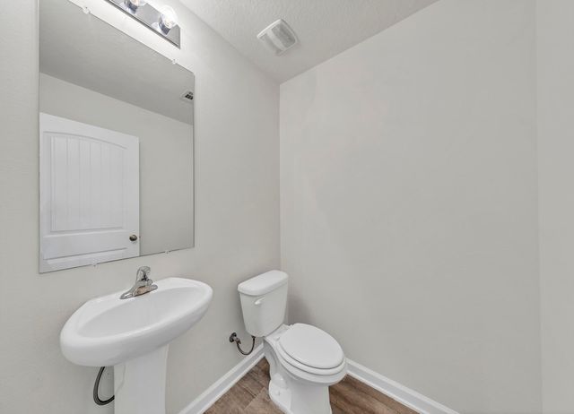 925 Merganser Way, Crestview, FL 32539