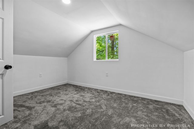 4457 S Croton Hardy Drive, Newaygo, MI 49337