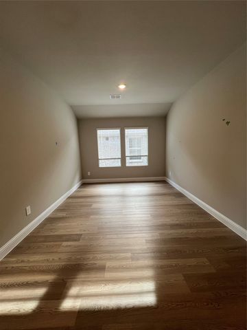 1405 Arrowleaf Drive, Mckinney, TX 75071