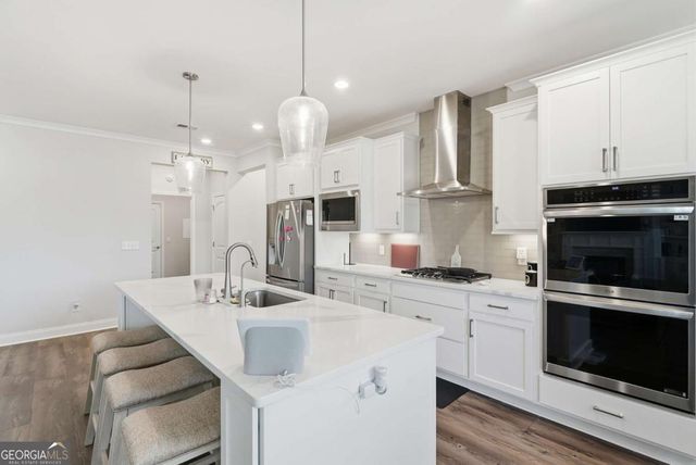 390 Harbour Island Circle, Waverly, GA 31565