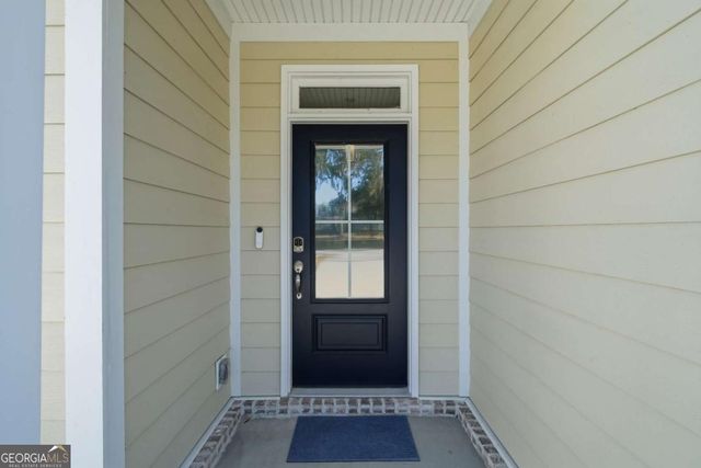 390 Harbour Island Circle, Waverly, GA 31565