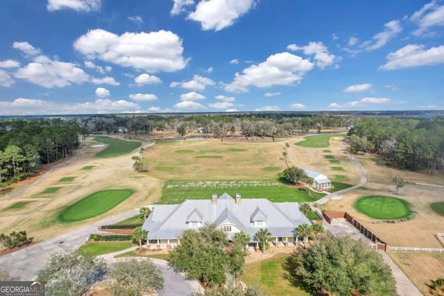 390 Harbour Island Circle, Waverly, GA 31565