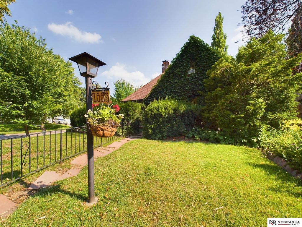 2663 Park Avenue, Lincoln, NE 68502