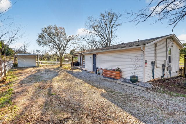 1679 E Broadway, Gallatin, TN 37066