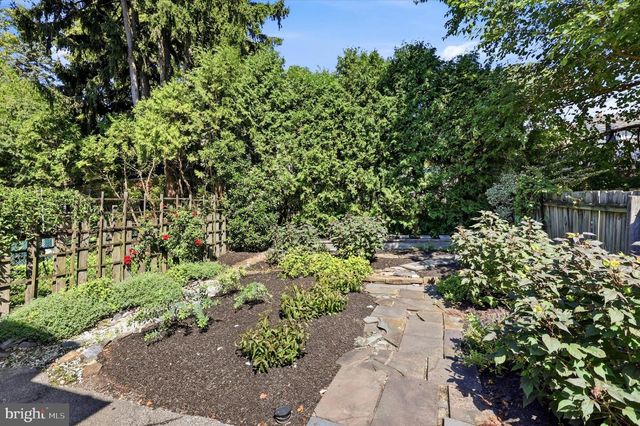 55 E ESSEX AVE, Lansdowne, PA 19050