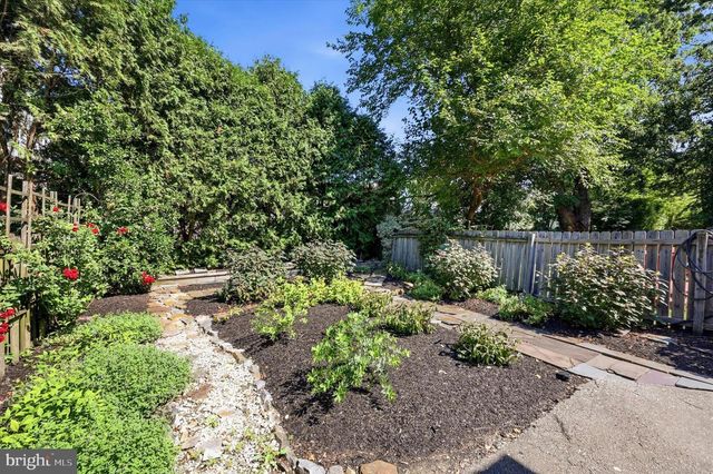 55 E ESSEX AVE, Lansdowne, PA 19050