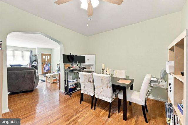 55 E ESSEX AVE, Lansdowne, PA 19050