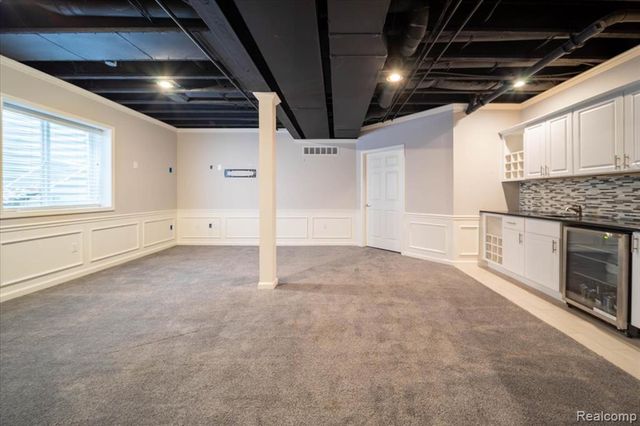 717 S Kenwood Avenue, Royal Oak, MI 48067