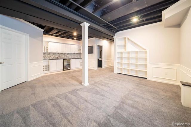 717 S Kenwood Avenue, Royal Oak, MI 48067