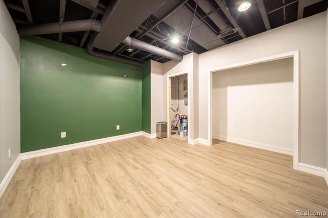 717 S Kenwood Avenue, Royal Oak, MI 48067