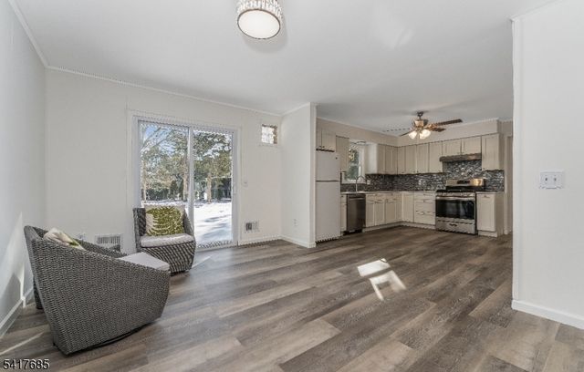 1880 AMWELL ROAD, Franklin Twp., NJ 08873