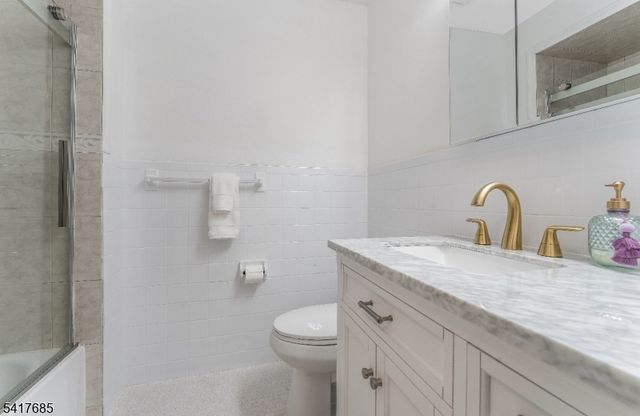 1880 AMWELL ROAD, Franklin Twp., NJ 08873