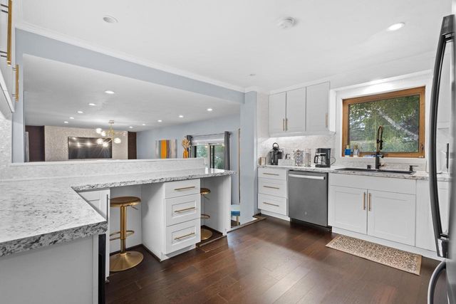 235 N 18TH AVENUE, Sturgeon Bay, WI 54235