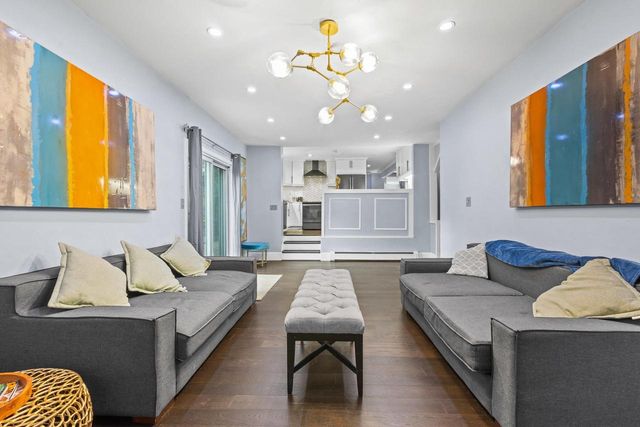 235 N 18TH AVENUE, Sturgeon Bay, WI 54235