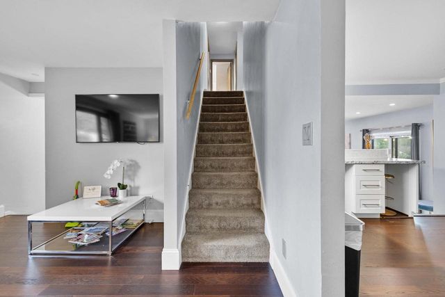 235 N 18TH AVENUE, Sturgeon Bay, WI 54235