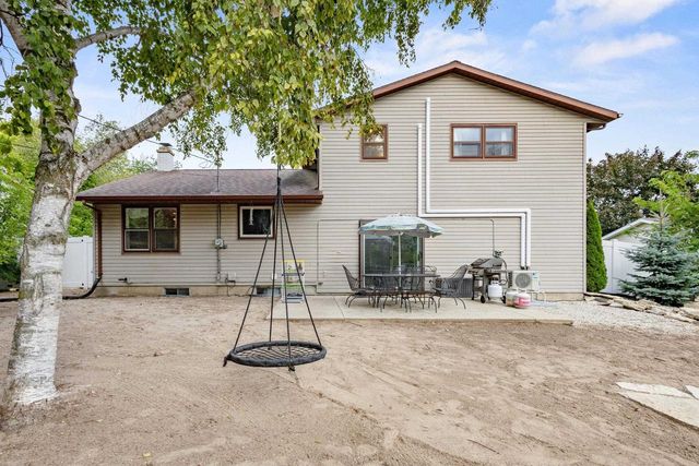 235 N 18TH AVENUE, Sturgeon Bay, WI 54235