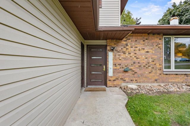 235 N 18TH AVENUE, Sturgeon Bay, WI 54235