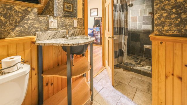 96 Paradise Lane, Mount Holly, VT 05758