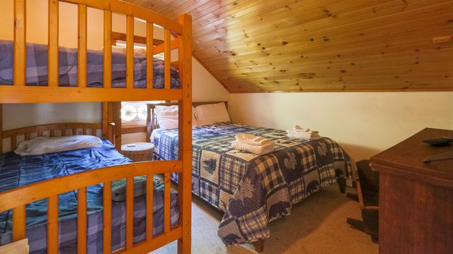 96 Paradise Lane, Mount Holly, VT 05758