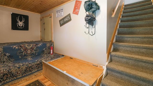 96 Paradise Lane, Mount Holly, VT 05758