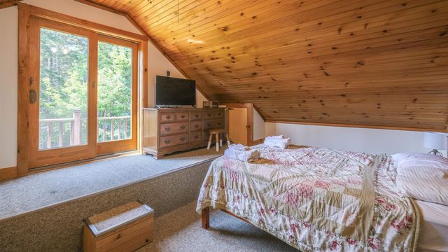 96 Paradise Lane, Mount Holly, VT 05758