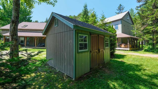 96 Paradise Lane, Mount Holly, VT 05758