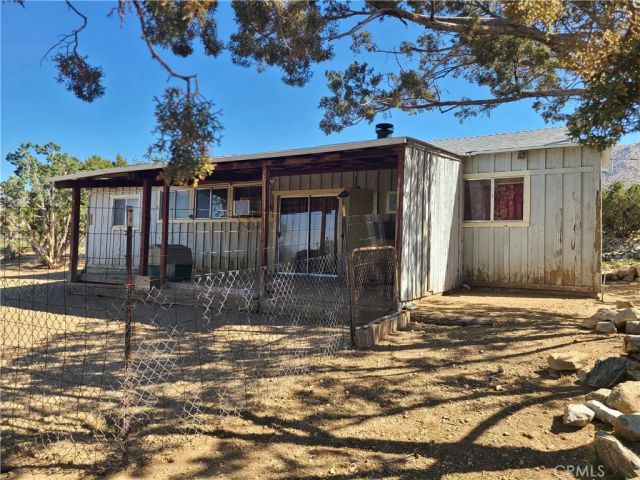 29348 123rd Street East, Pearblossom, CA 93553