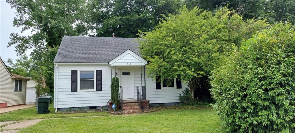 711 Burgess AVE, Hampton, VA 23664