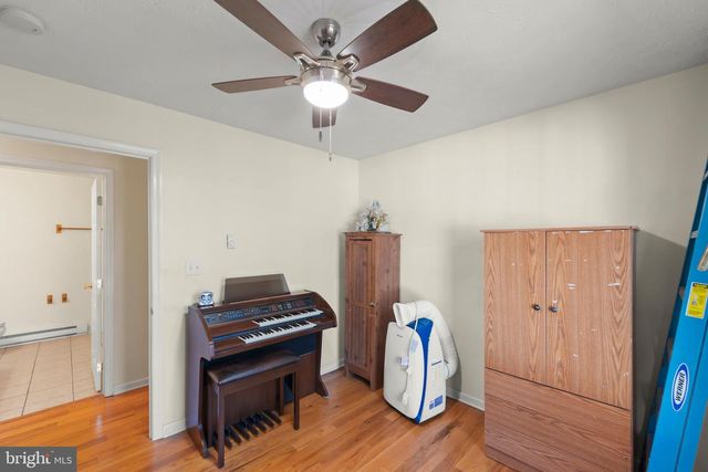 1060 BUFFALO RIDGE RD, Augusta, WV 26704