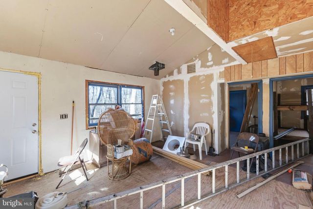 1060 BUFFALO RIDGE RD, Augusta, WV 26704