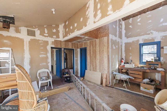 1060 BUFFALO RIDGE RD, Augusta, WV 26704