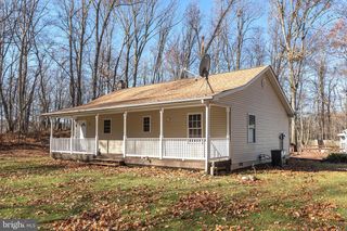 1060 BUFFALO RIDGE RD, Augusta, WV 26704