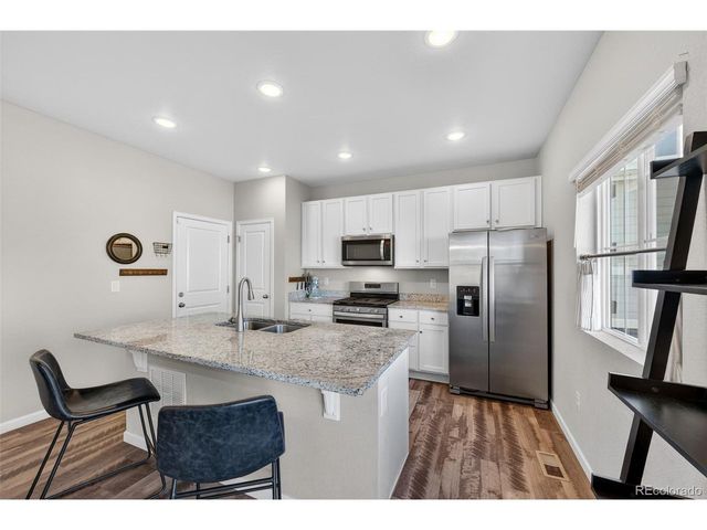 2095 Villageview Ln, Castle Rock, CO 80104