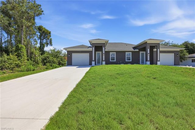 721 Ivan AVE S, Lehigh Acres, FL 33973