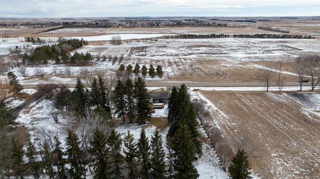 500 54TH AVE SW, Minot, ND 58701