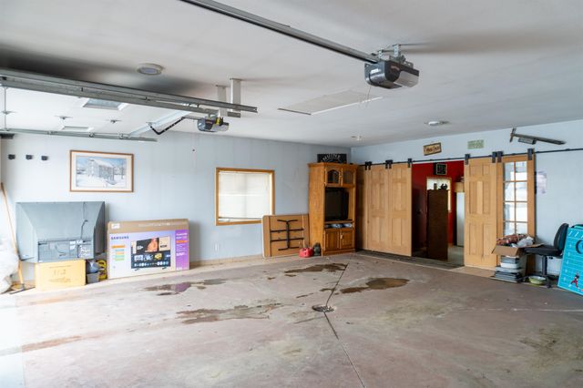 500 54TH AVE SW, Minot, ND 58701